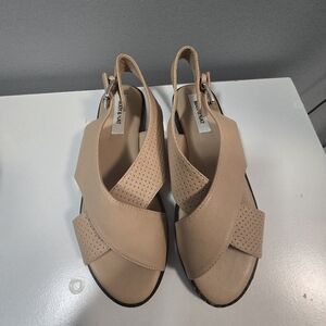 Matt and nat sandals